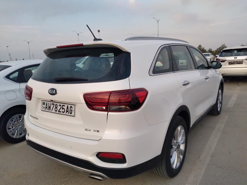 Kia Sorento 2019 - 345 000 TMT - Ашхабад - img 8