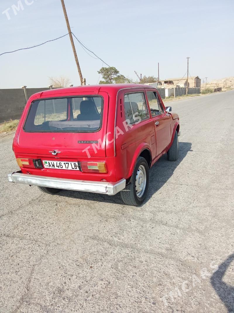 Lada Niva 1980 - 18 000 TMT - Magdanly - img 4