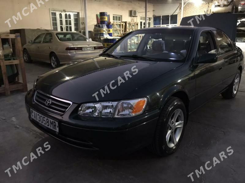 Toyota Camry 2001 - 130 000 TMT - Мары - img 2