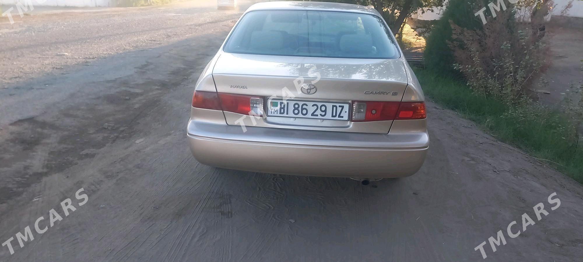 Toyota Camry 2001 - 115 000 TMT - Кёнеургенч - img 5