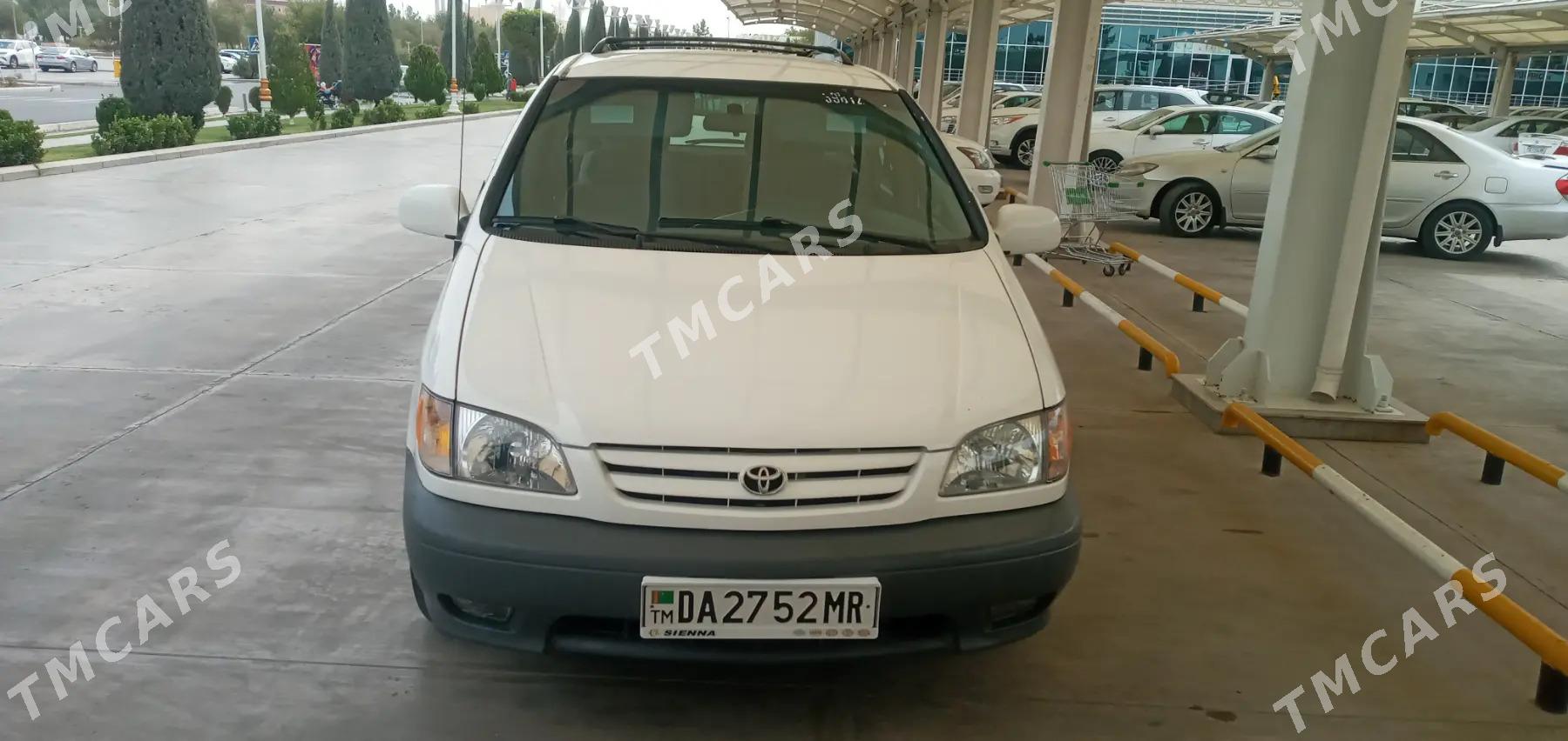 Toyota Sienna 2002 - 180 000 TMT - Mary - img 5