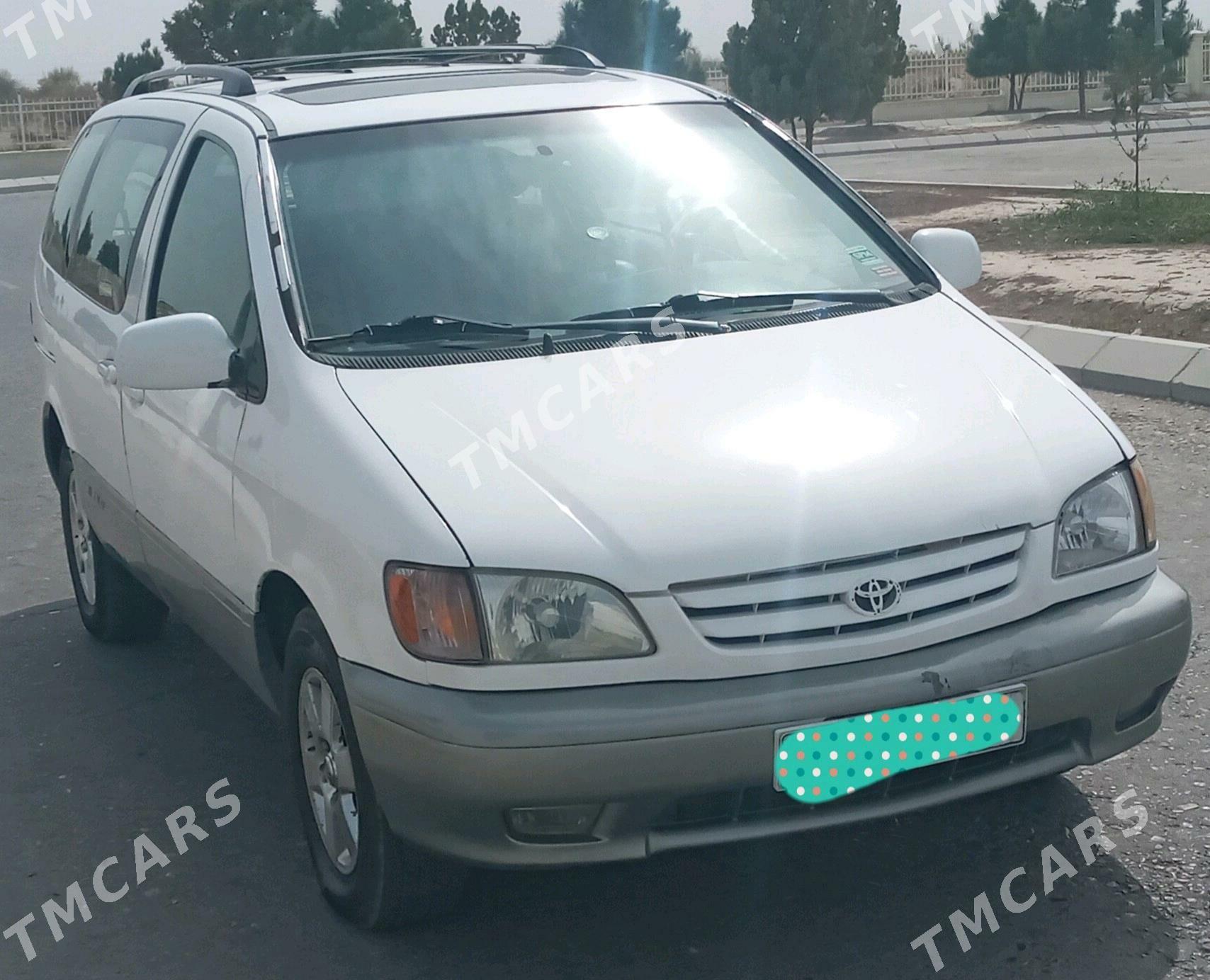 Toyota Sienna 2002 - 130 000 TMT - Türkmenabat - img 5