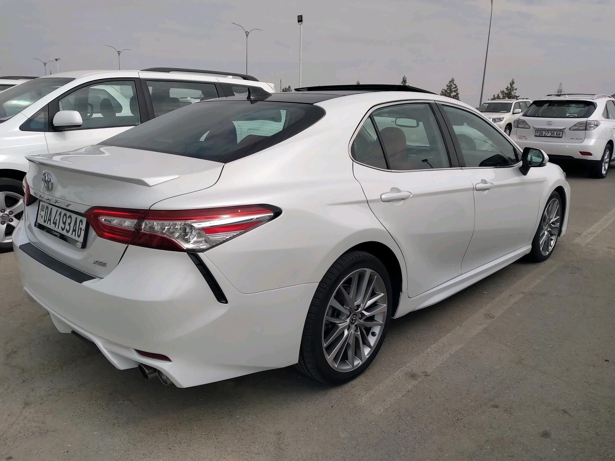 Toyota Camry 2020 - 365 000 TMT - Ашхабад - img 8