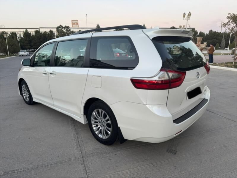 Toyota Sienna 2020 - 462 000 TMT - Мары - img 8