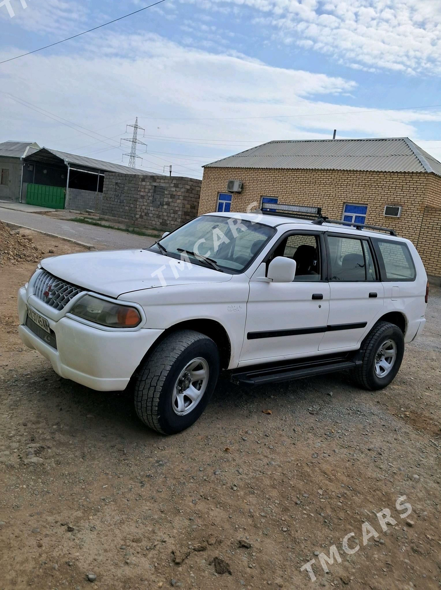 Mitsubishi Montero Sport 2002 - 50 000 TMT - Яшлык - img 4