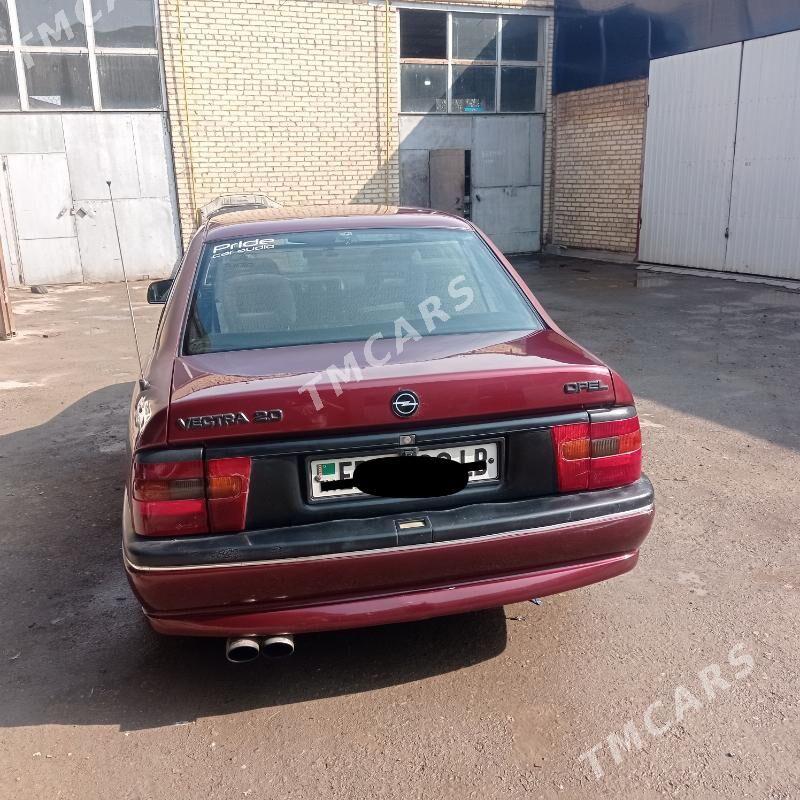 Opel Vectra 1994 - 44 000 TMT - Sakar - img 2