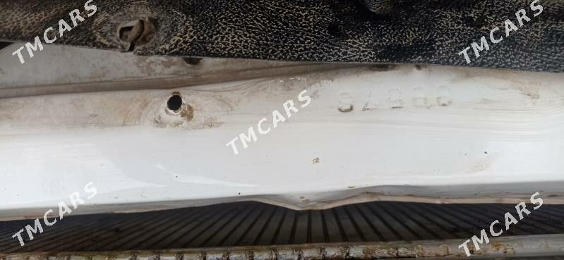 Toyota Camry 1995 - 65 000 TMT - Mary - img 6