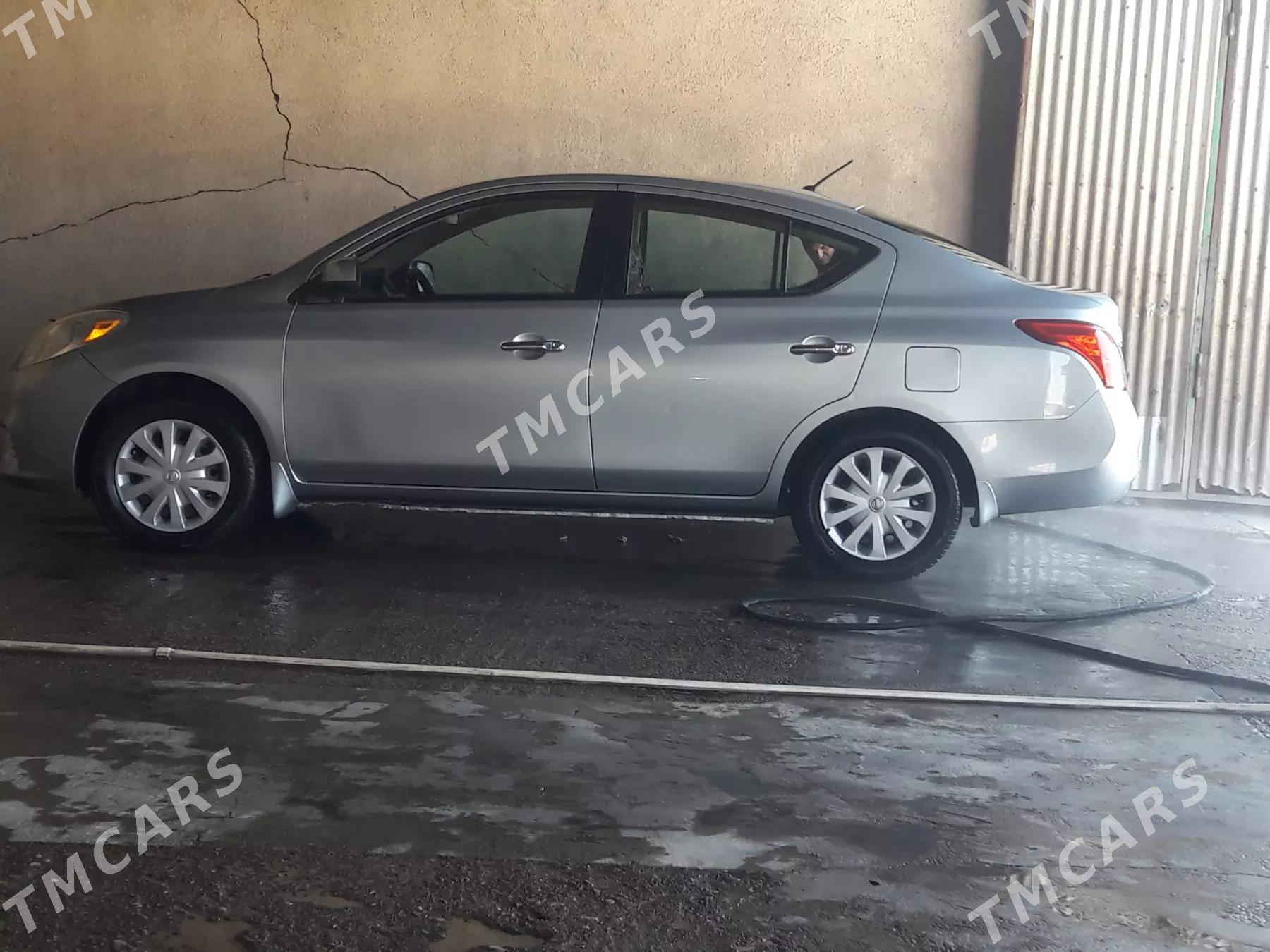 Nissan Versa 2012 - 85 000 TMT - Туркменгала - img 2