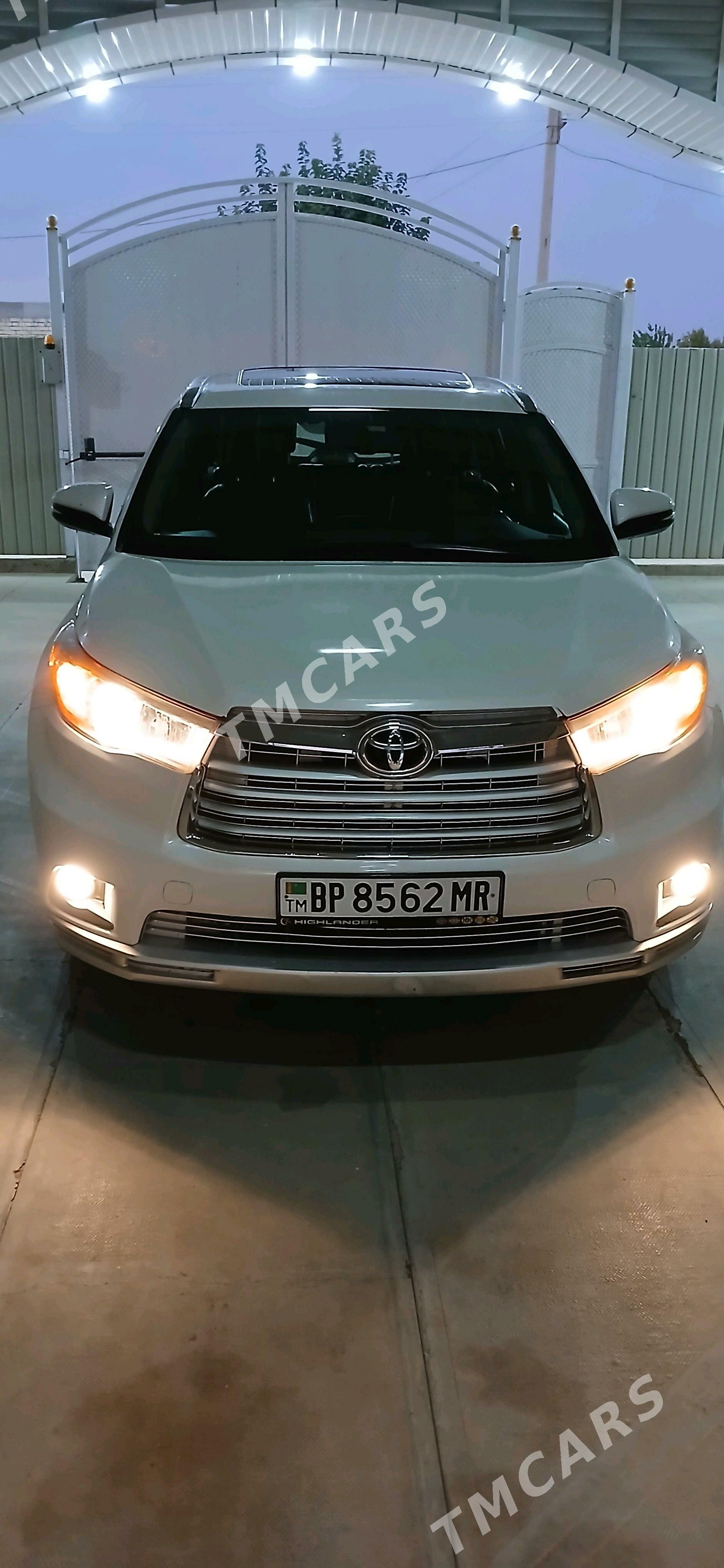 Toyota Highlander 2016 - 410 000 TMT - Сакарчага - img 4