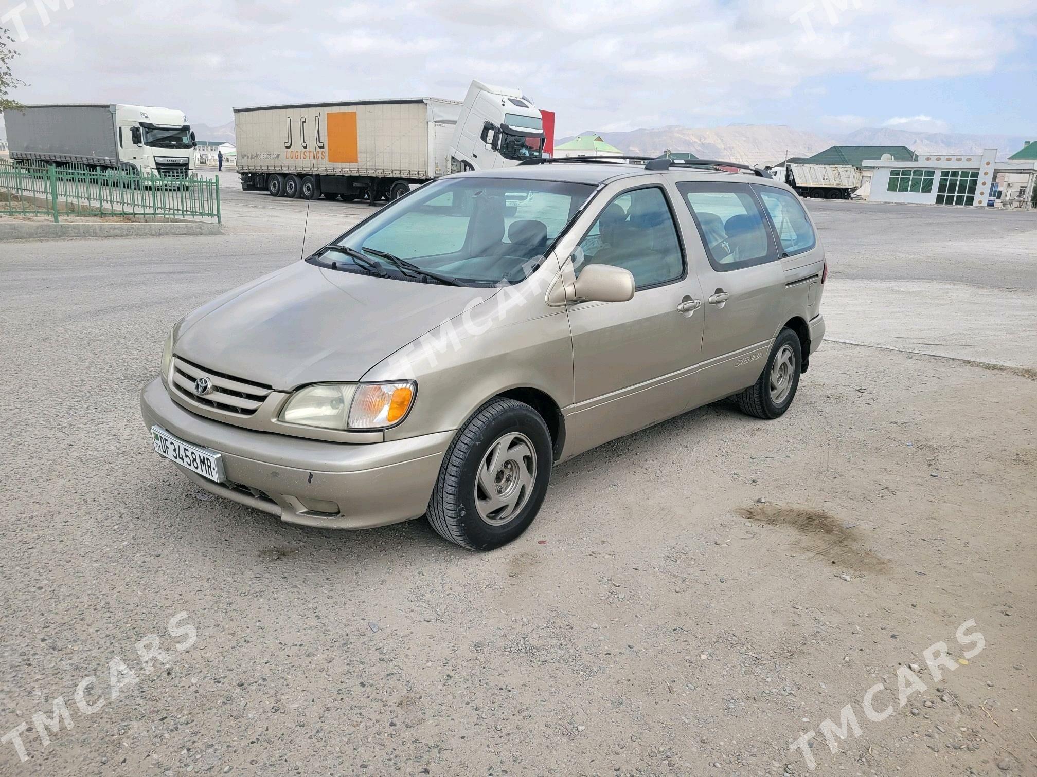 Toyota Sienna 2001 - 106 000 TMT - Mary - img 8