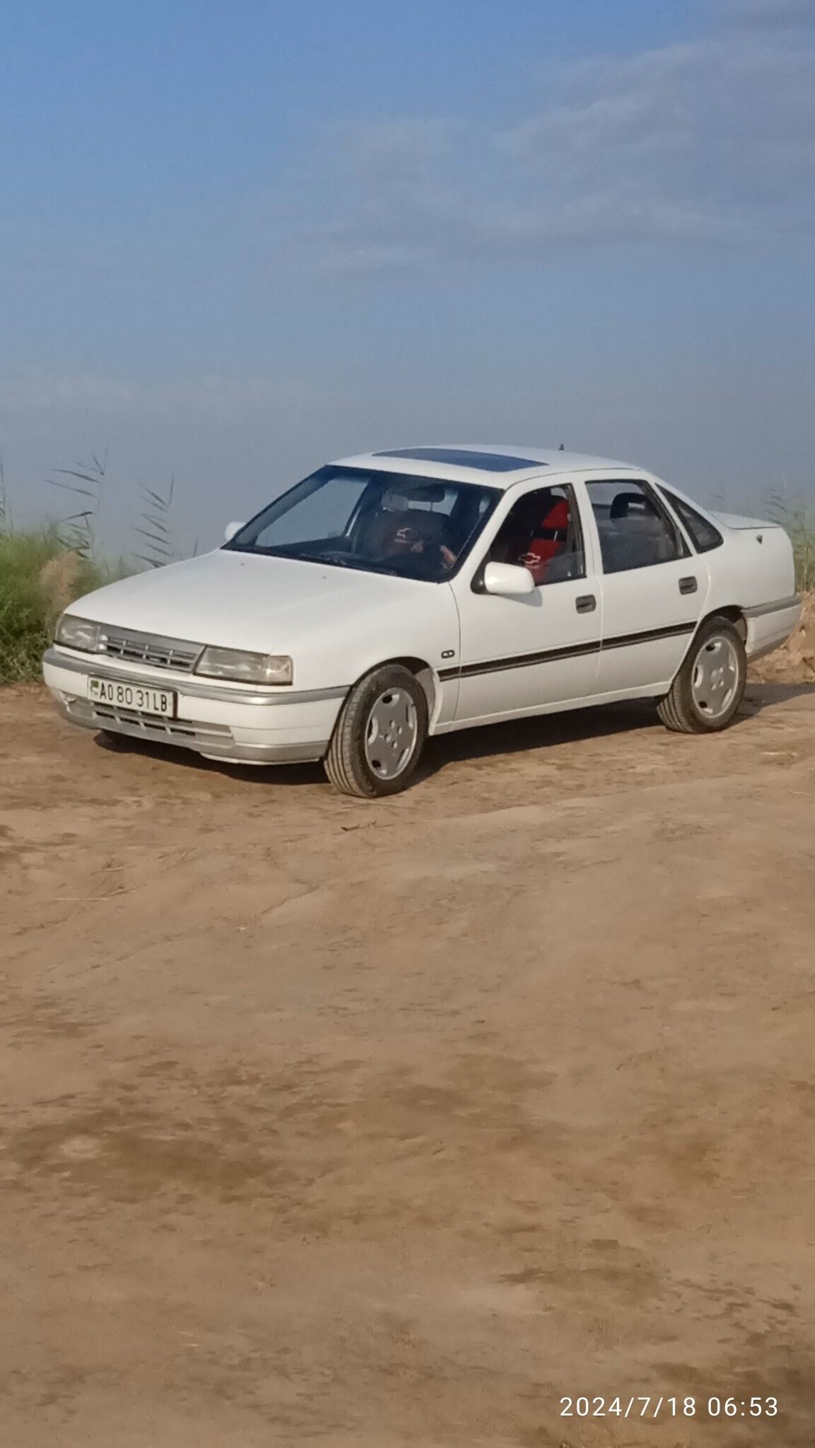 Opel Vectra 1990 - 40 000 TMT - Дянев - img 6