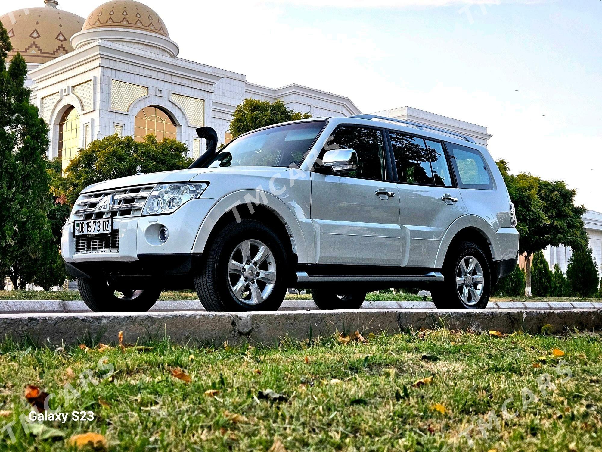 Mitsubishi Pajero 2008 - 164 000 TMT - Дашогуз - img 4