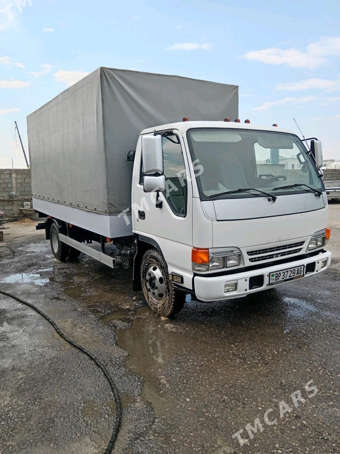 Isuzu Forward 2003 - 180 000 TMT - Бузмеин - img 9