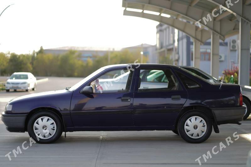 Opel Vectra 1992 - 47 000 TMT - Мары - img 2