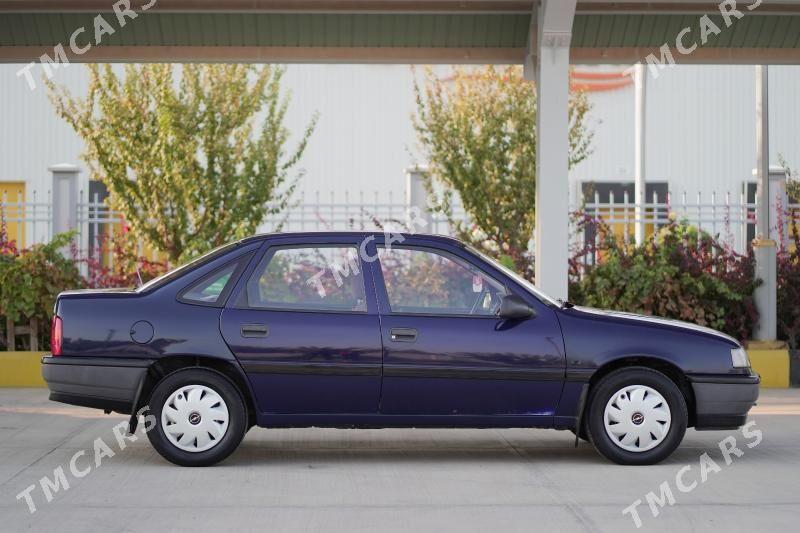 Opel Vectra 1992 - 47 000 TMT - Мары - img 3