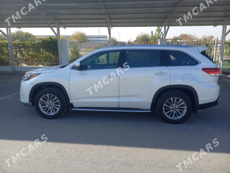 Toyota Highlander 2018 - 440 000 TMT - Ашхабад - img 5