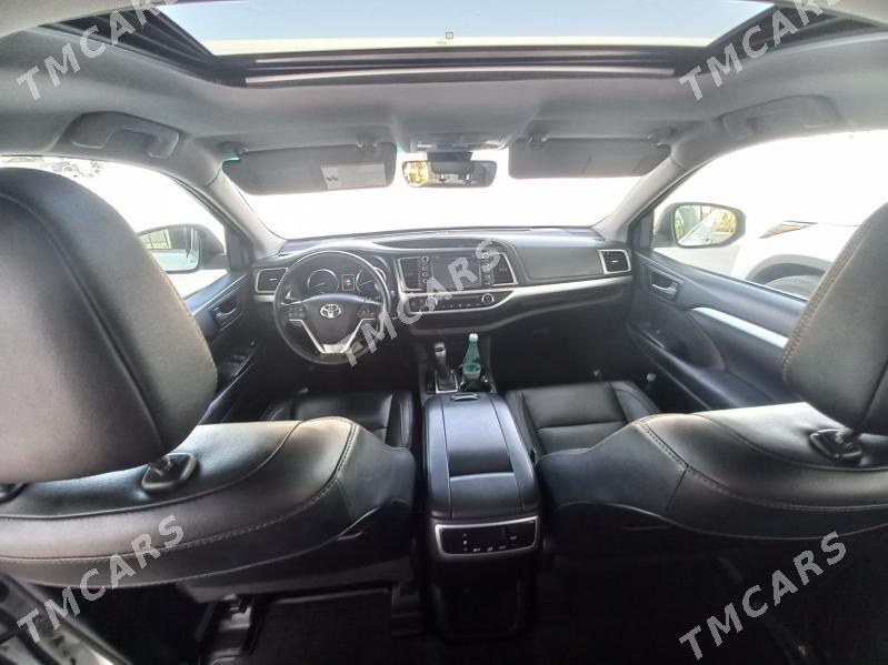 Toyota Highlander 2018 - 440 000 TMT - Aşgabat - img 6