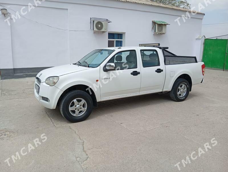 Toyota Hilux 2013 - 110 000 TMT - Кака - img 4