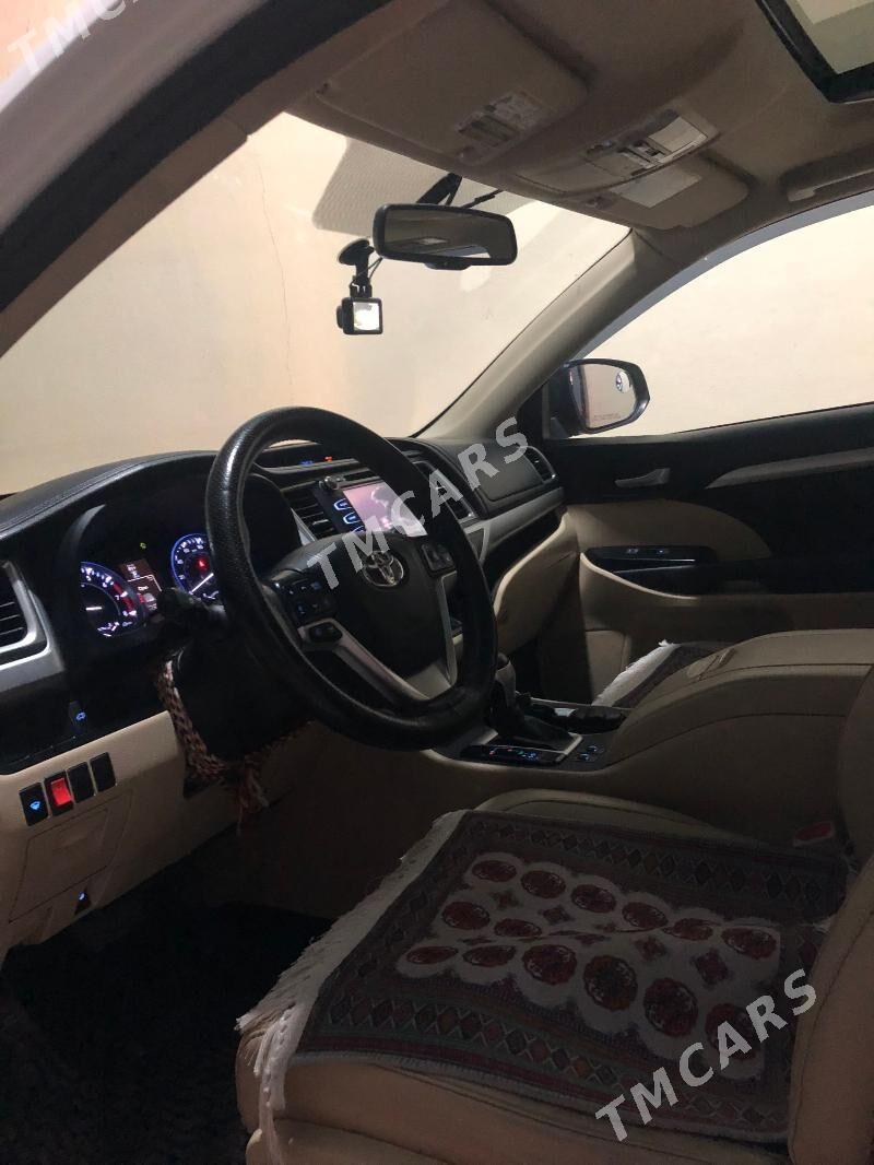 Toyota Highlander 2016 - 400 000 TMT - Aşgabat - img 8