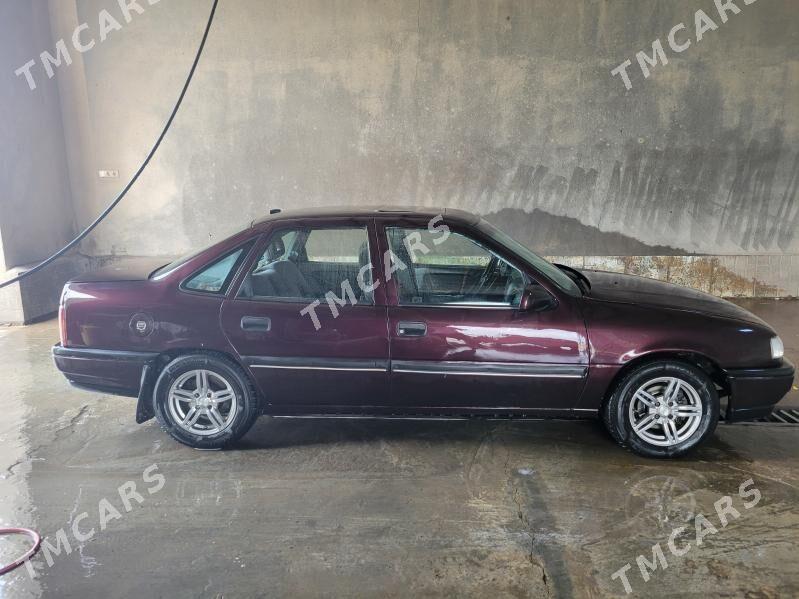 Opel Vectra 1991 - 33 000 TMT - Дянев - img 3