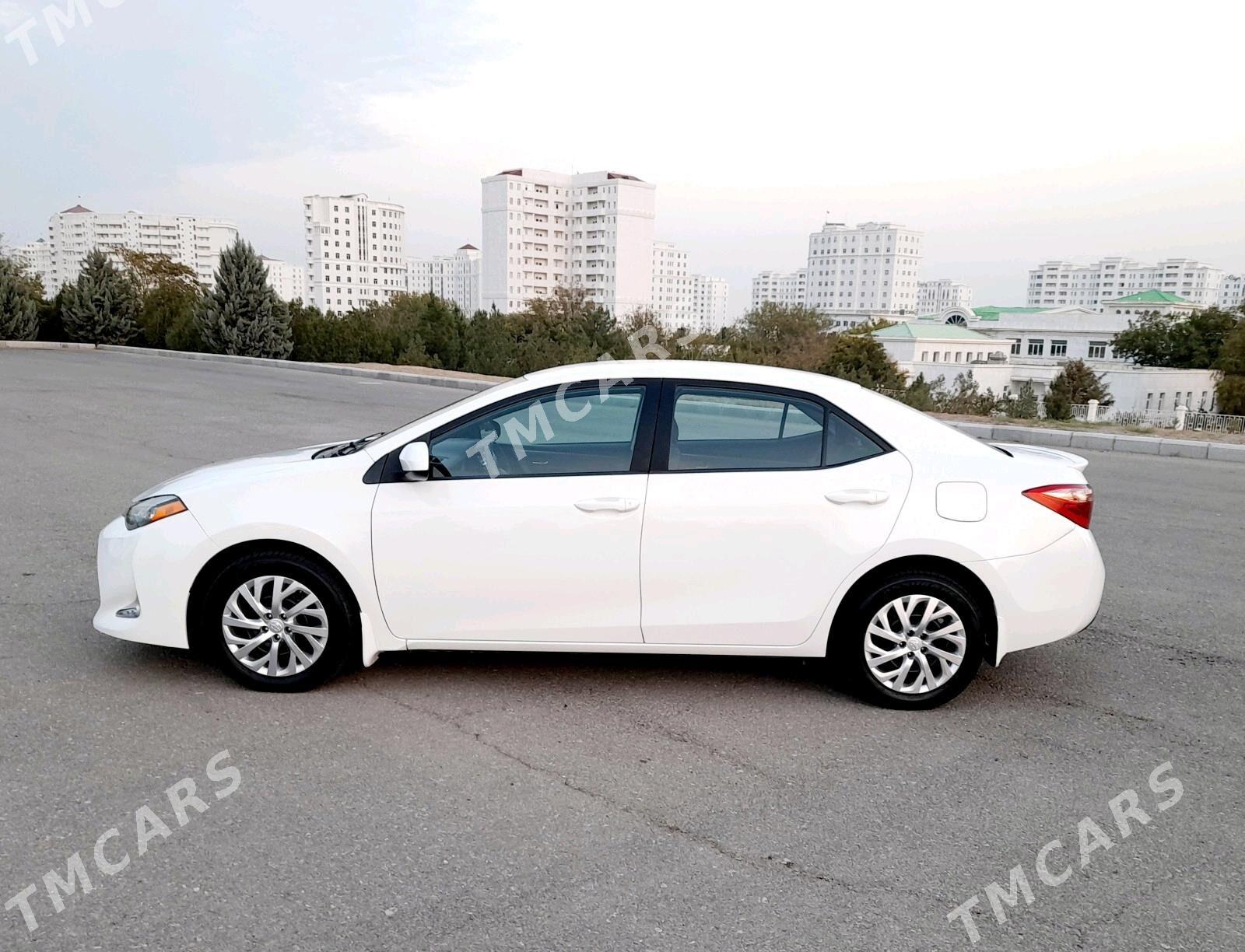 Toyota Corolla 2019 - 210 000 TMT - Aşgabat - img 8