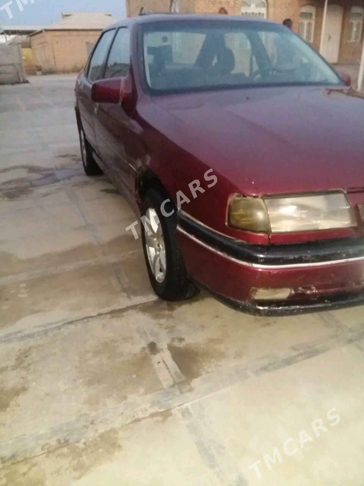 Opel Vectra 1991 - 15 000 TMT - Mary - img 3