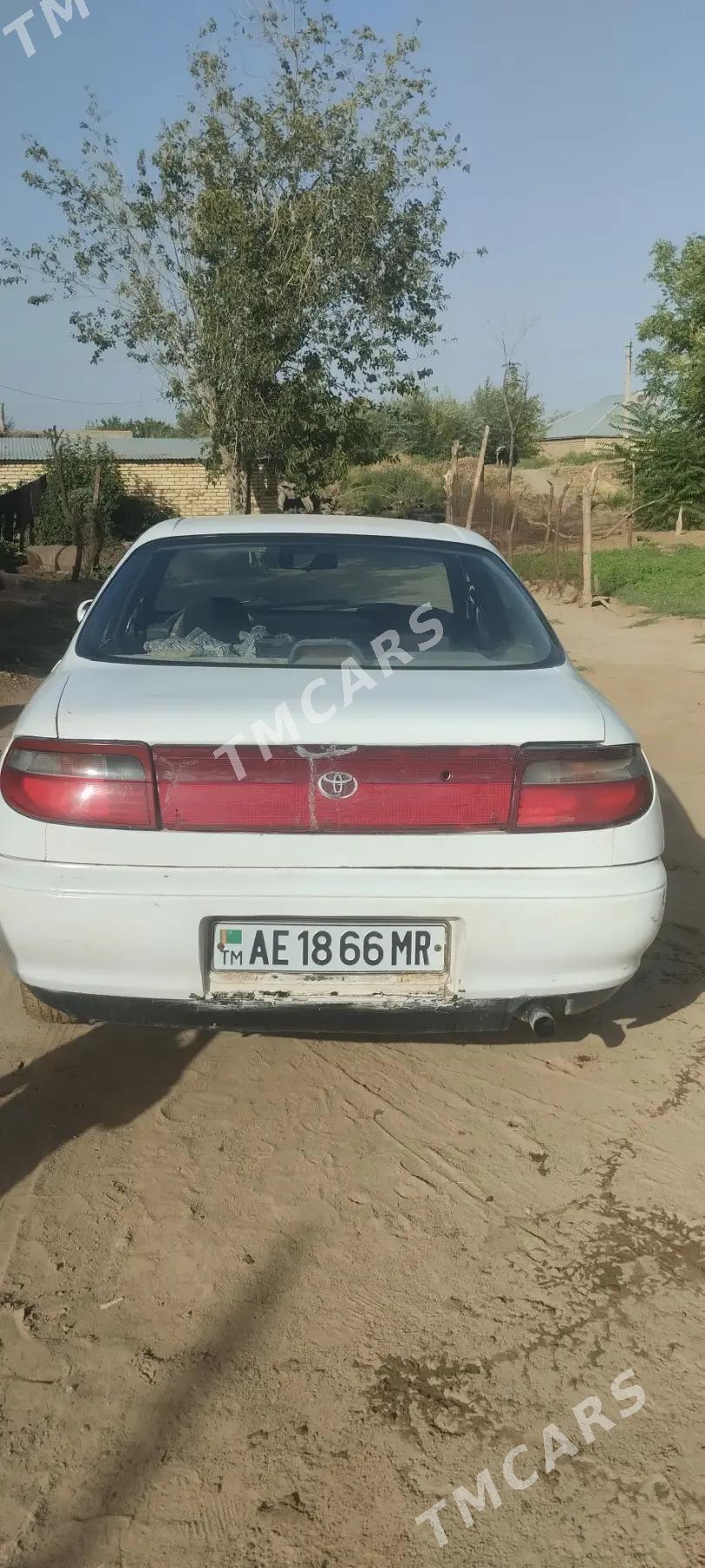 Toyota Carina 1995 - 30 000 TMT - Baýramaly - img 3