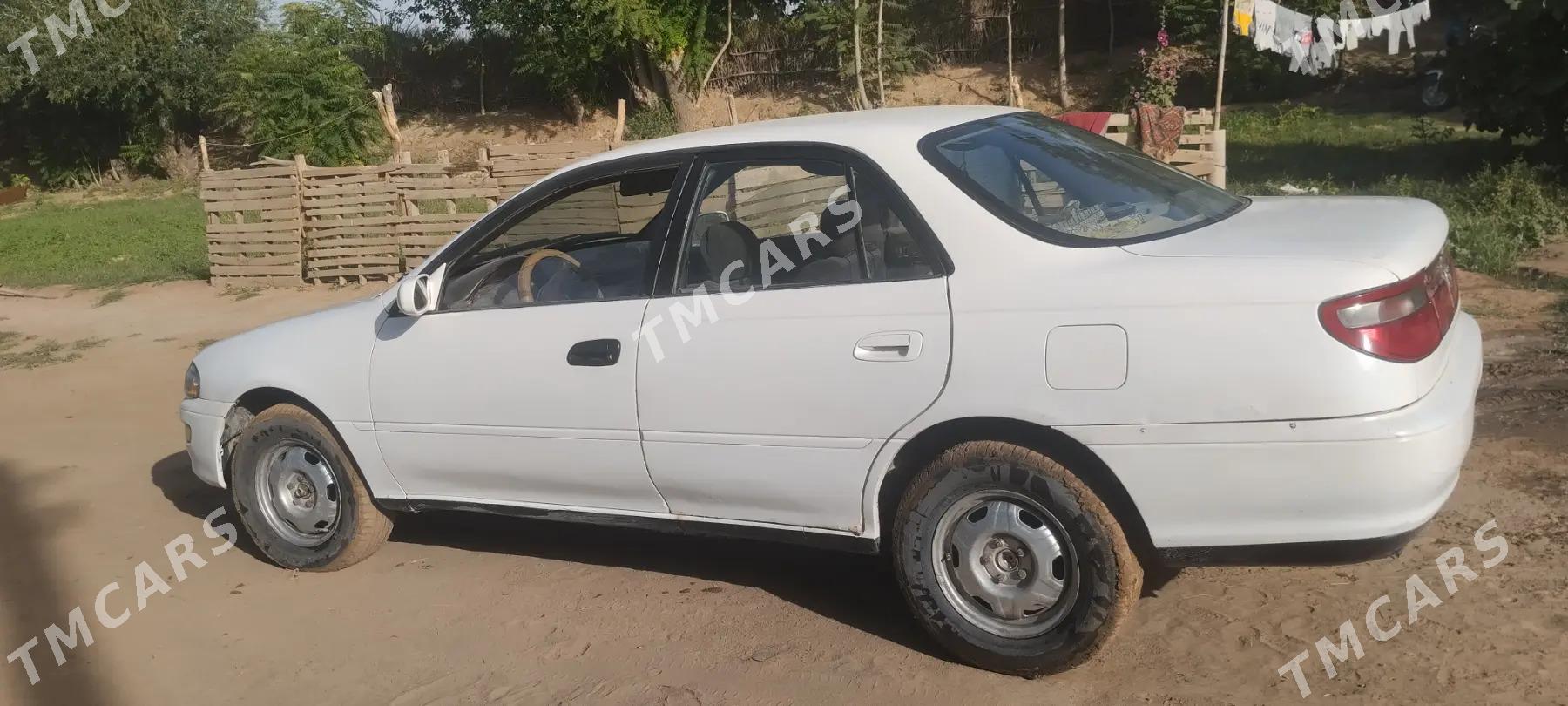 Toyota Carina 1995 - 30 000 TMT - Baýramaly - img 4