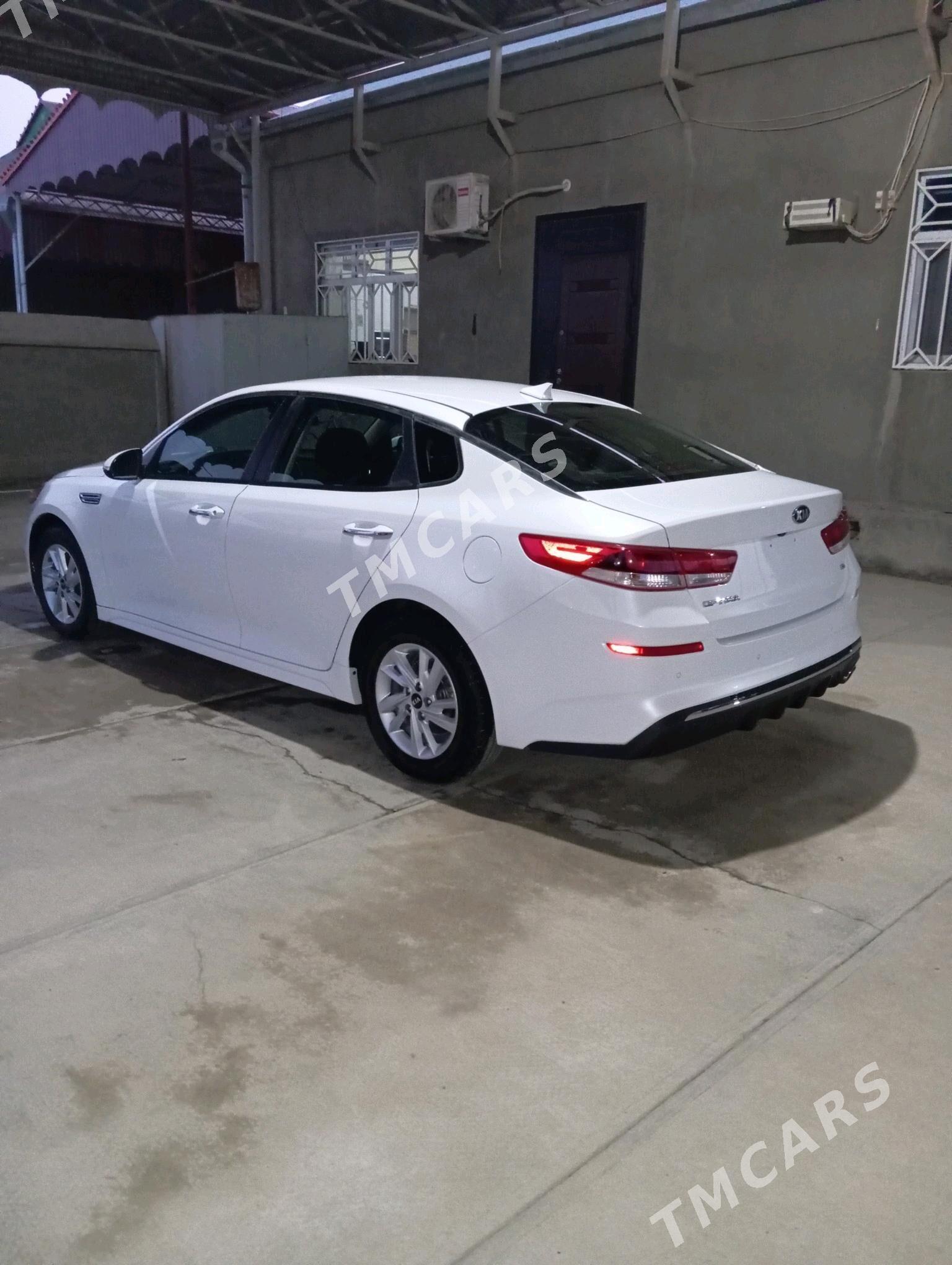 Kia Optima 2019 - 175 000 TMT - Мары - img 3