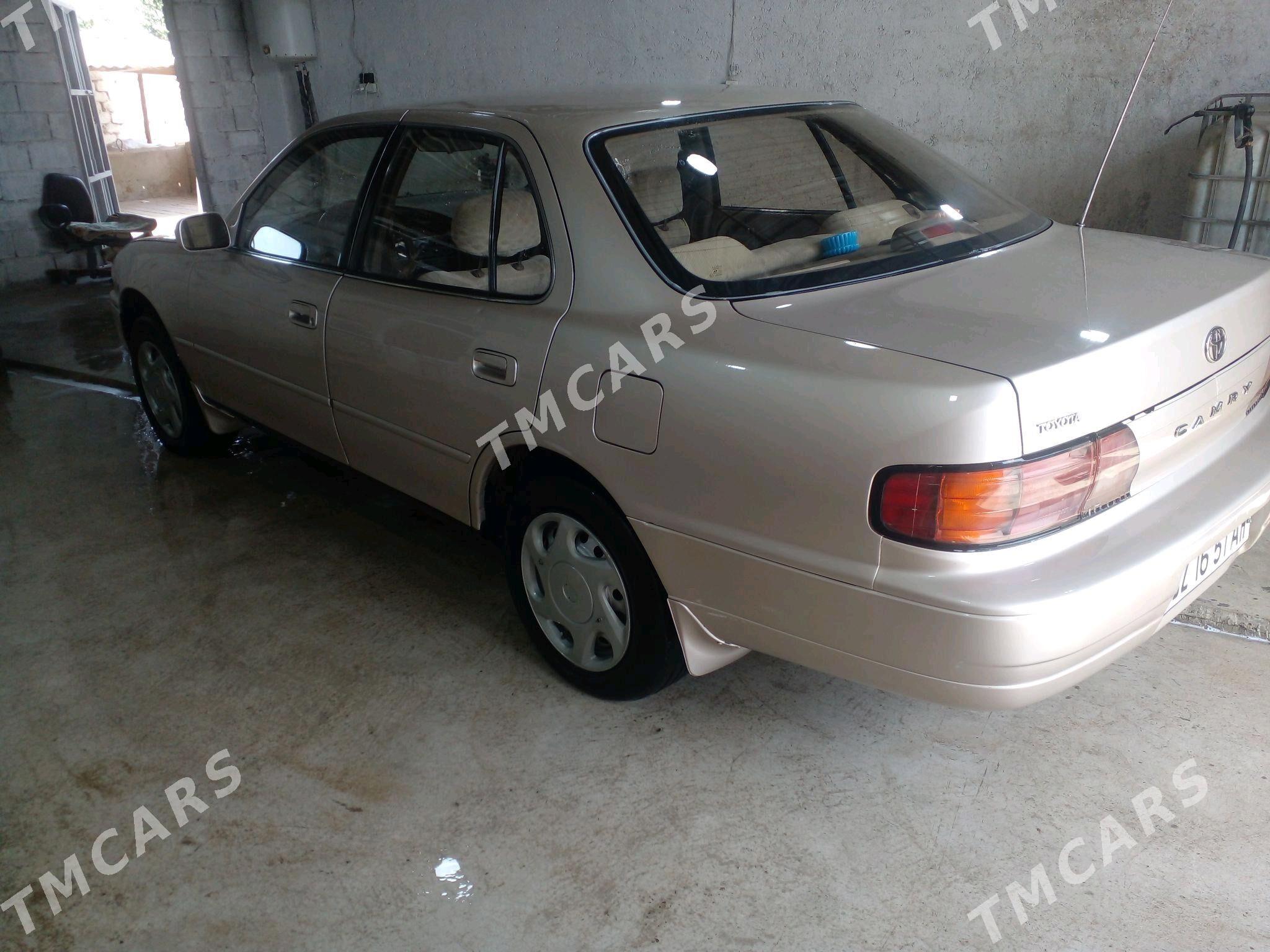 Toyota Camry 1995 - 95 000 TMT - Aşgabat - img 9