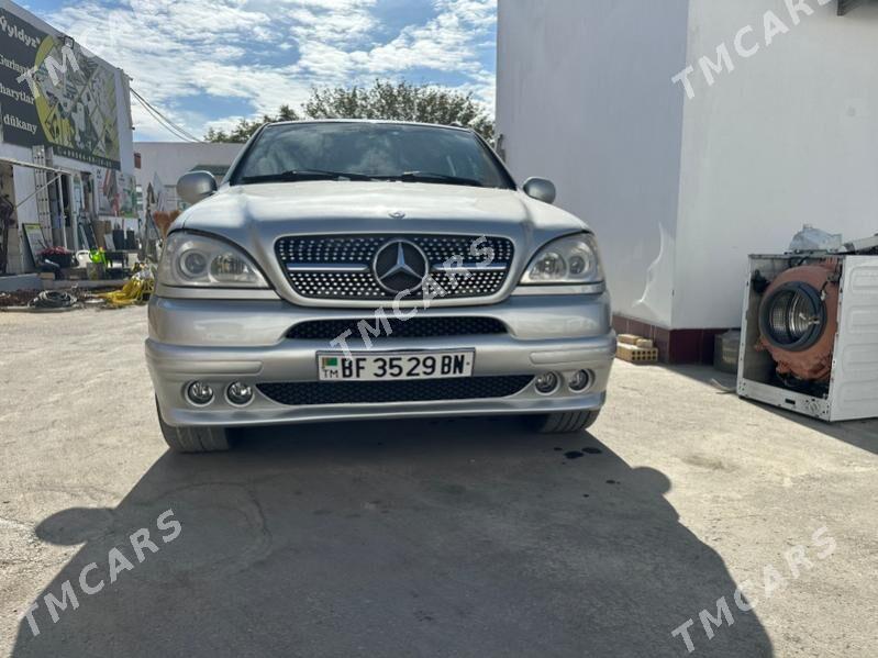 Mercedes-Benz ML55 AMG 2000 - 140 000 TMT - Türkmenbaşy - img 4