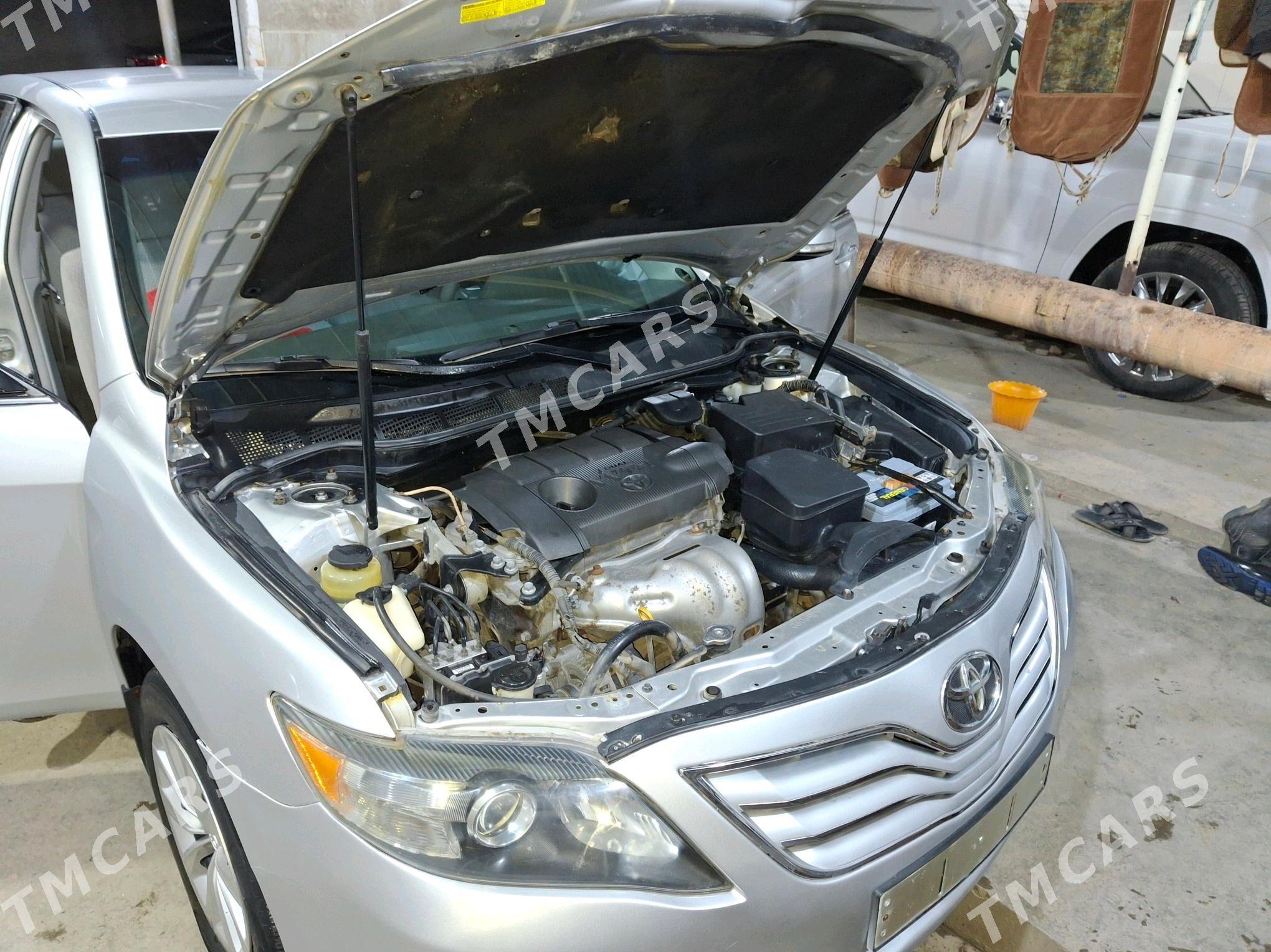 Toyota Camry 2011 - 170 000 TMT - Gubadag - img 9