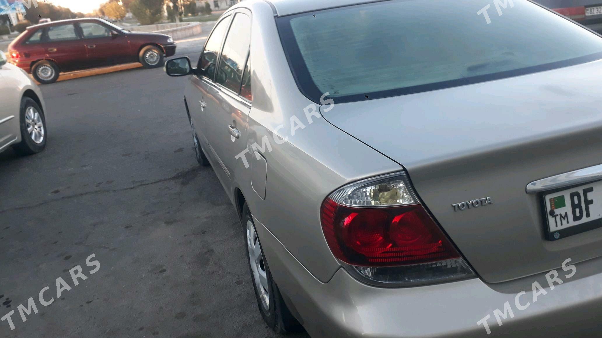 Toyota Camry 2005 - 150 000 TMT - Дашогуз - img 4