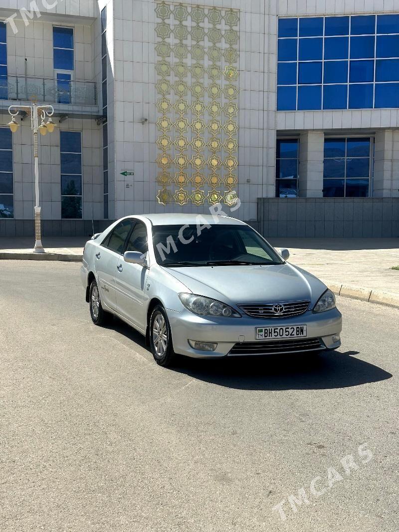 Toyota Camry 2002 - 140 000 TMT - Балканабат - img 2