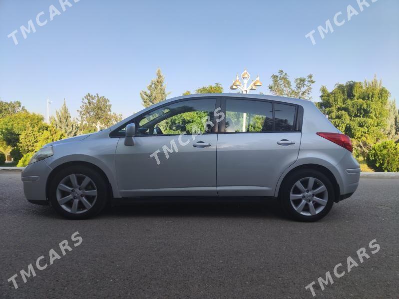 Nissan Versa 2010 - 115 000 TMT - 3 мкр - img 3