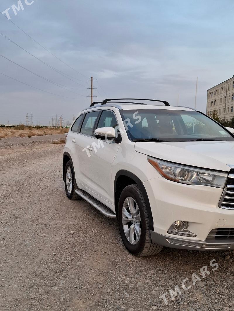 Toyota Highlander 2015 - 300 000 TMT - Aşgabat - img 3