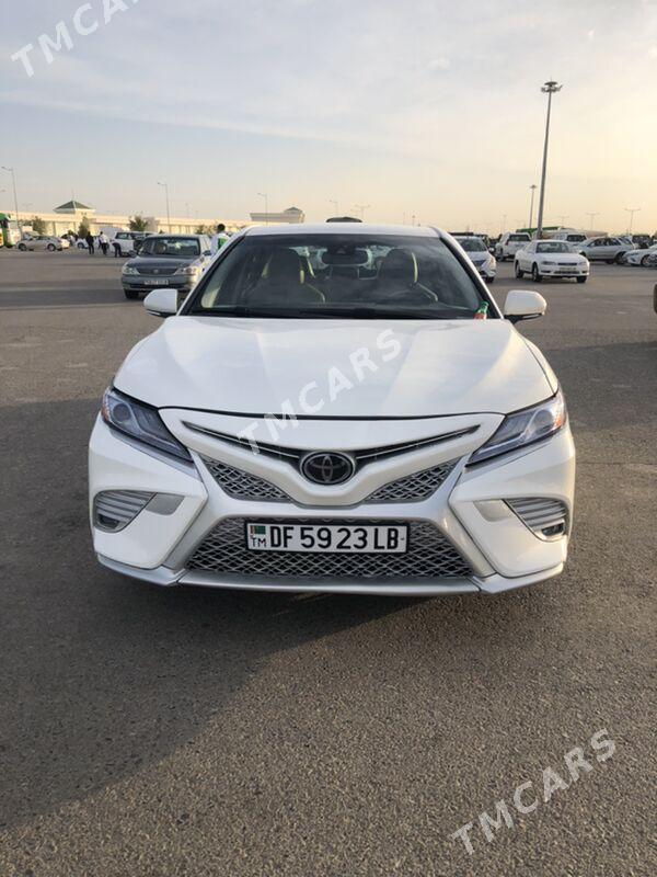 Toyota Camry 2019 - 290 000 TMT - Дянев - img 2