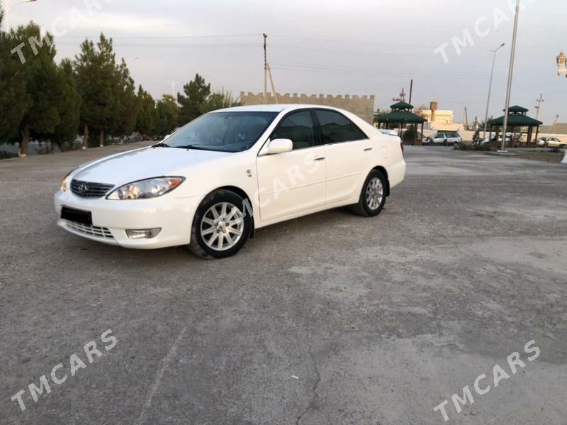 Toyota Camry 2003 - 135 000 TMT - Дянев - img 2