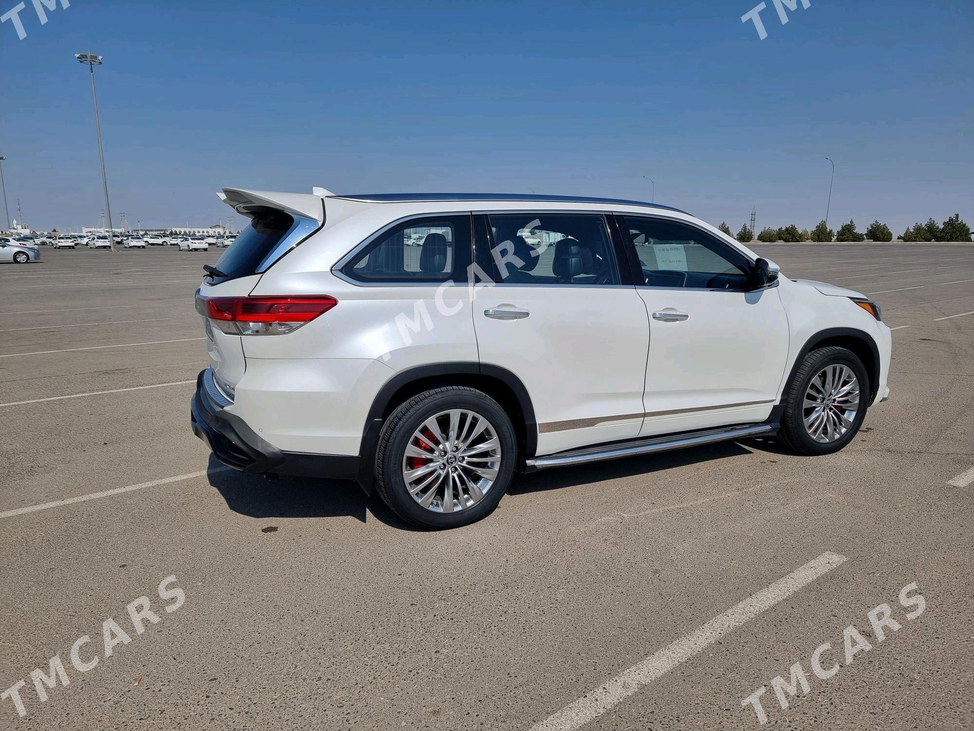 Toyota Highlander 2017 - 492 000 TMT - Aşgabat - img 4