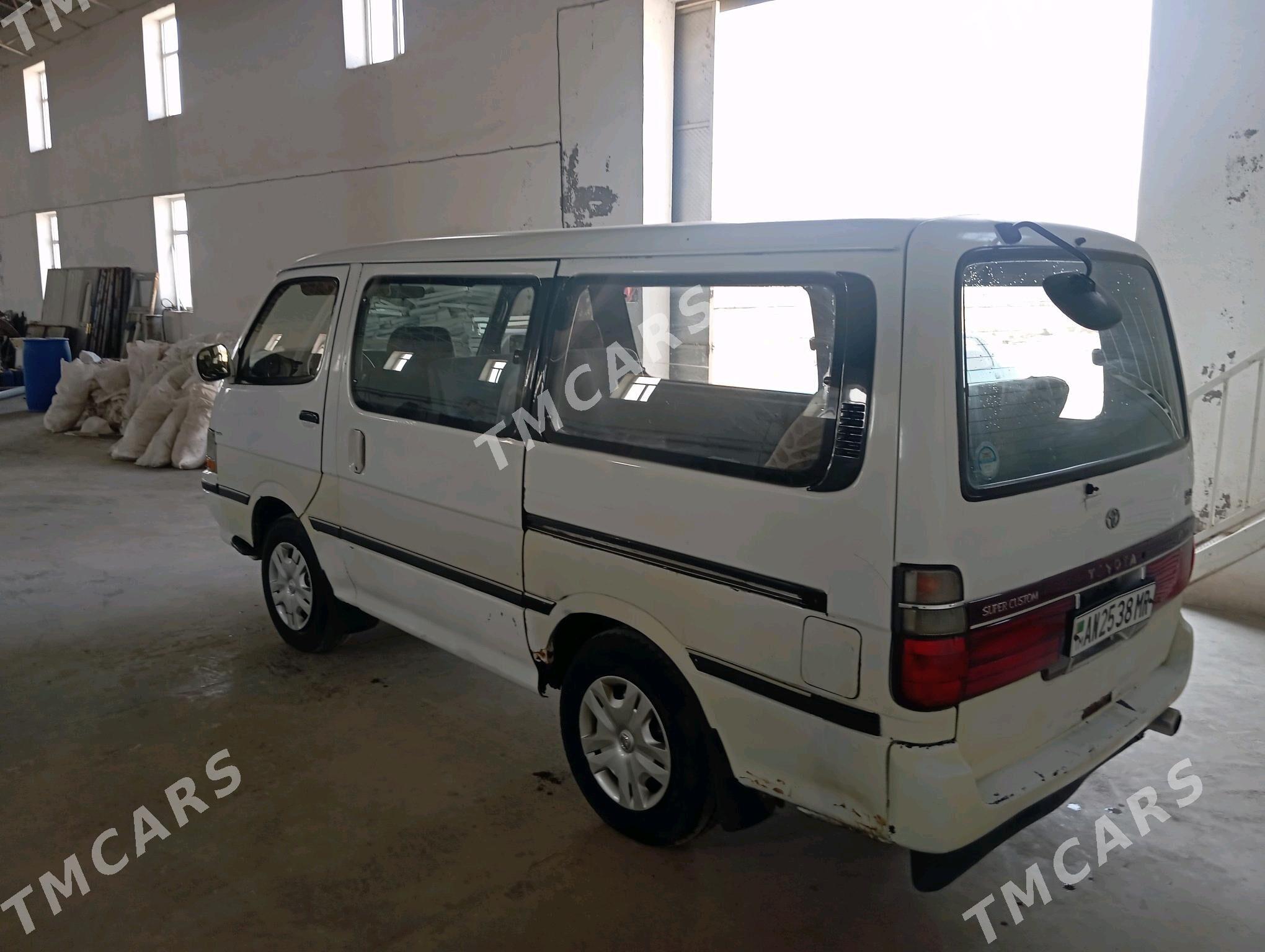 Toyota Hiace 1996 - 47 000 TMT - Mary - img 3