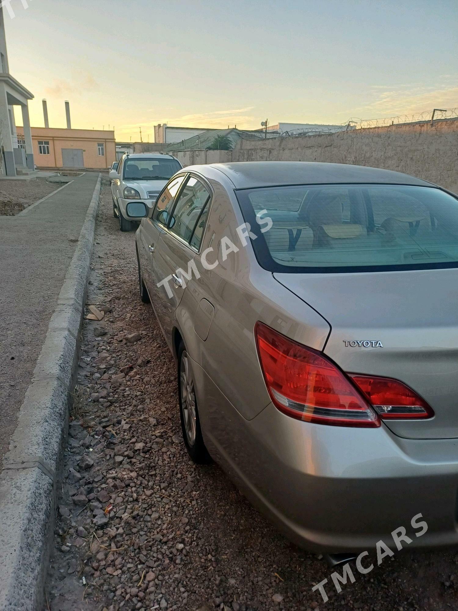 Toyota Avalon 2006 - 165 000 TMT - Daşoguz - img 2