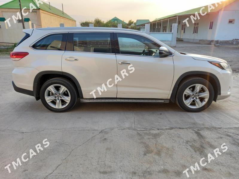 Toyota Highlander 2018 - 470 000 TMT - Aşgabat - img 8