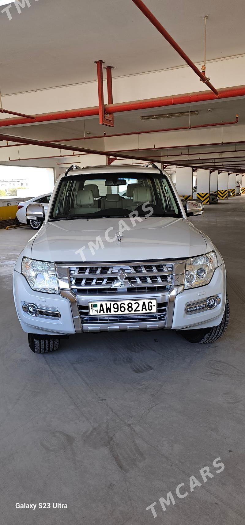 Mitsubishi Pajero 2015 - 290 000 TMT - Aşgabat - img 7