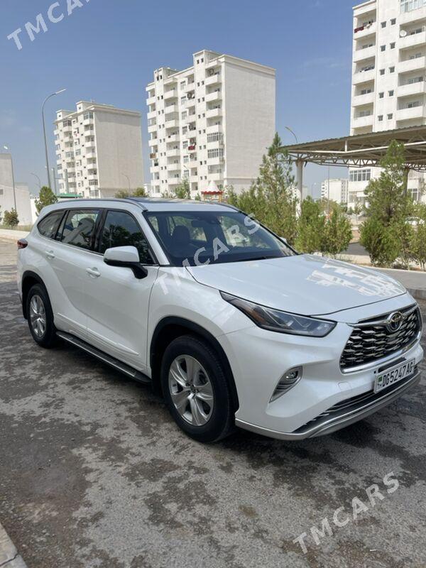 Toyota Highlander 2022 - 525 000 TMT - Aşgabat - img 3