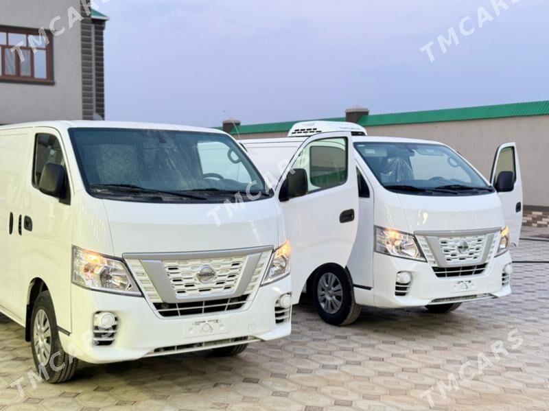 Nissan Urvan 2021 - 380 000 TMT - Mary - img 3