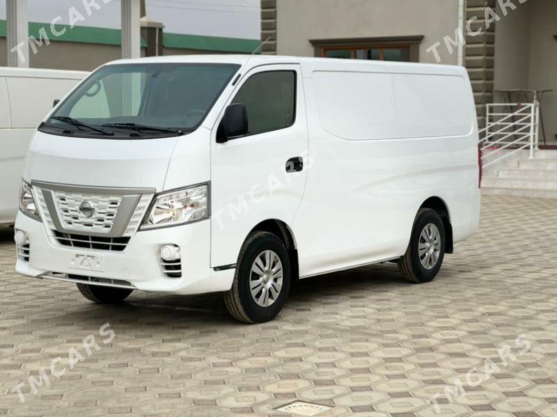 Nissan Urvan 2020 - 340 000 TMT - Mary - img 6