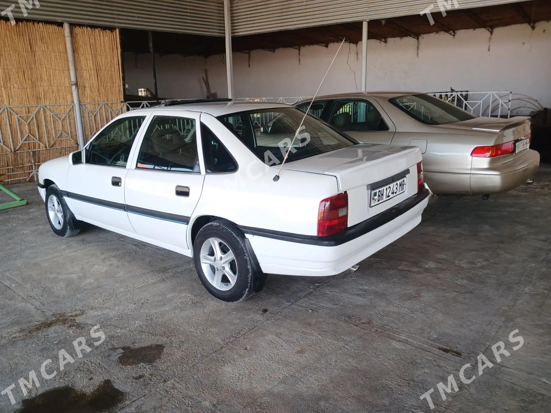 Opel Vectra 1991 - 42 000 TMT - Мары - img 6