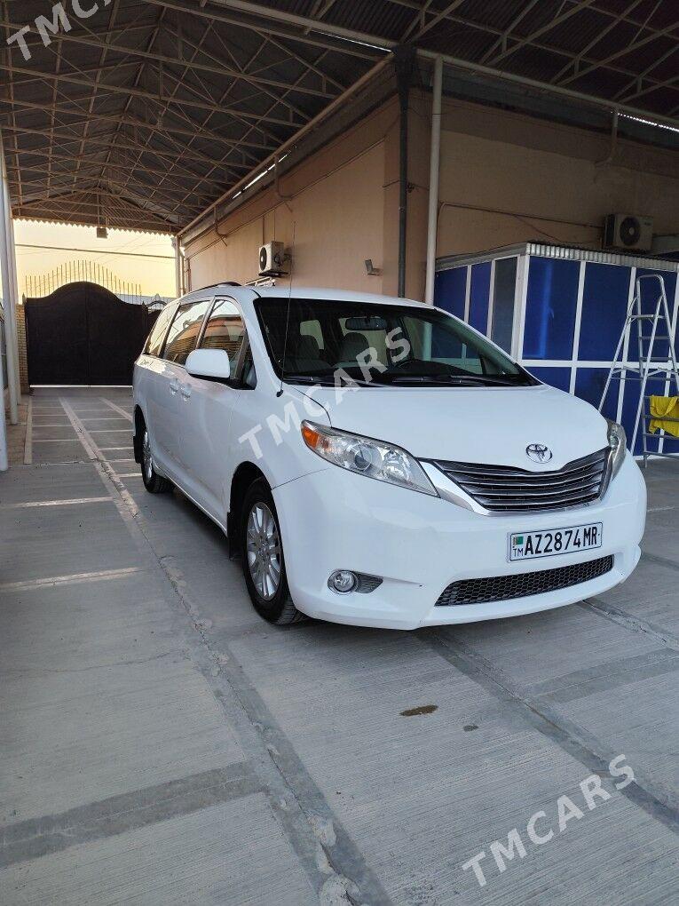 Toyota Sienna 2012 - 270 000 TMT - Mary - img 2