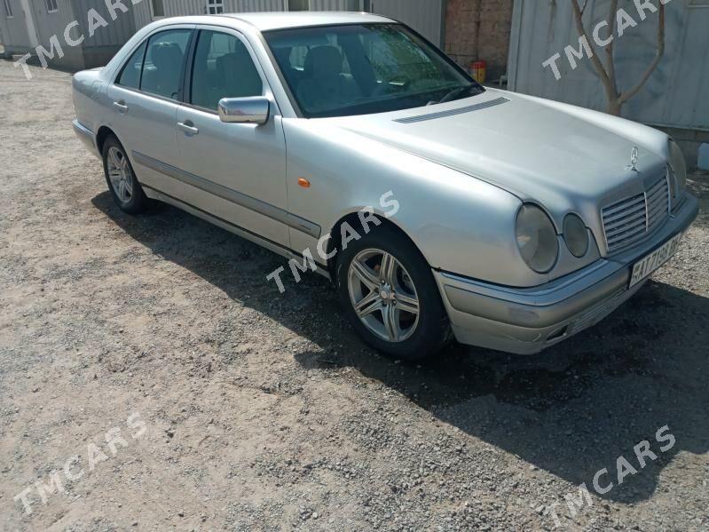 Mercedes-Benz E320 1996 - 50 000 TMT - Туркменбаши - img 3