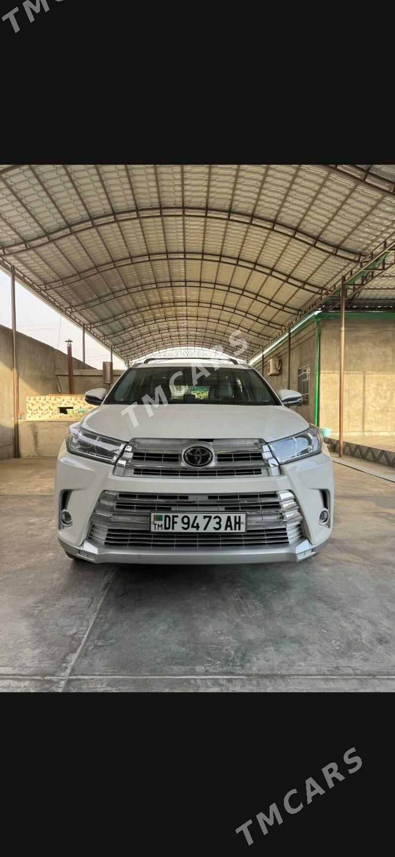 Toyota Highlander 2019 - 540 000 TMT - Aşgabat - img 3